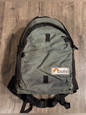 LowePro Photo Trekker Photography Camera Padded Backpack Olive & Black